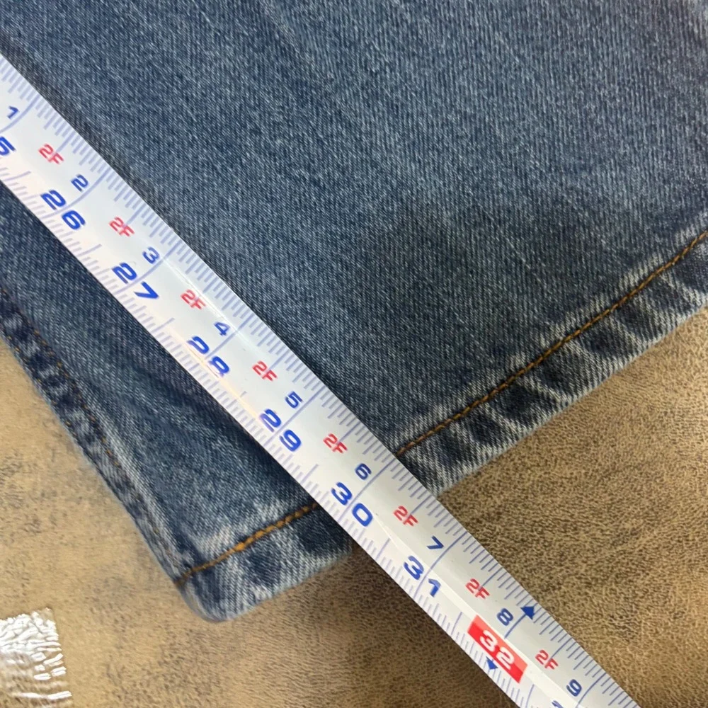 Levi's 505 Regular Fit Jeans Mens 36x30 Blue Medium Wash Straight Leg Denim